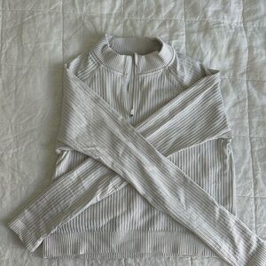 Lululemon Long Sleeve Top